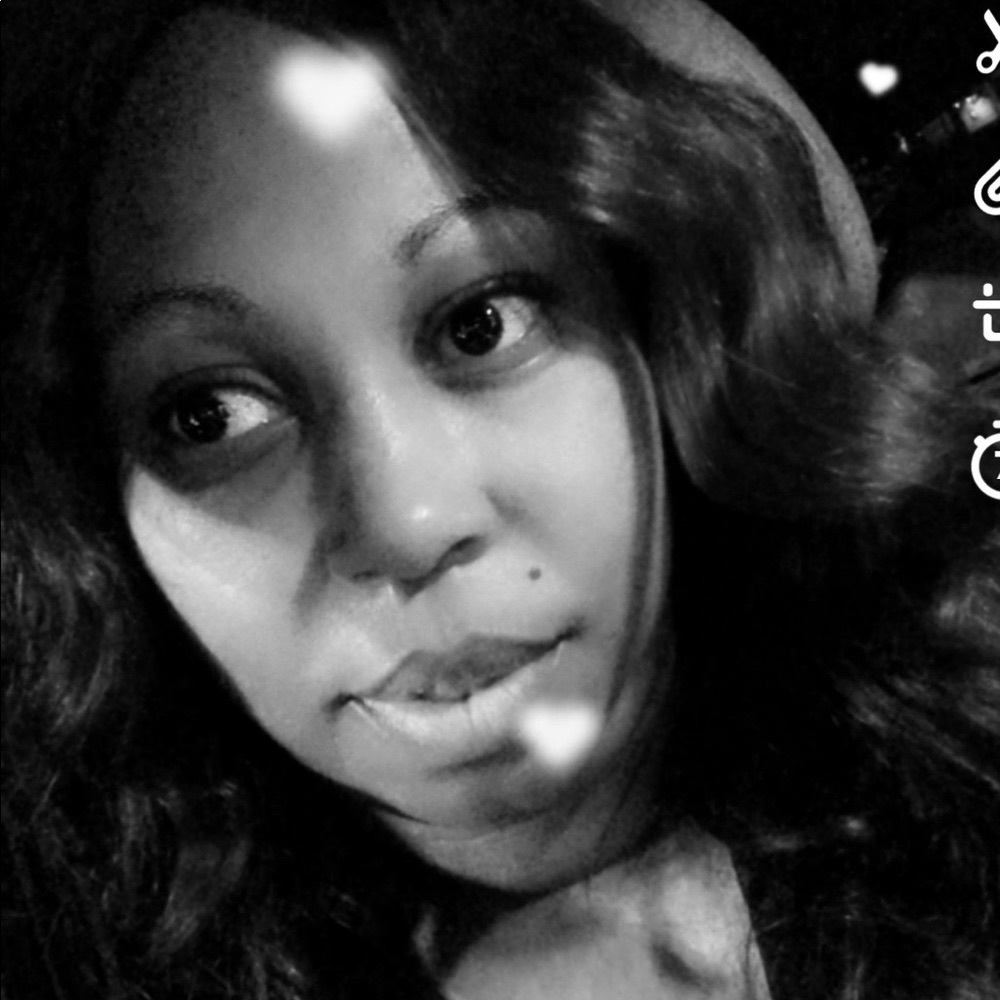 Meet your Posher, Shannon